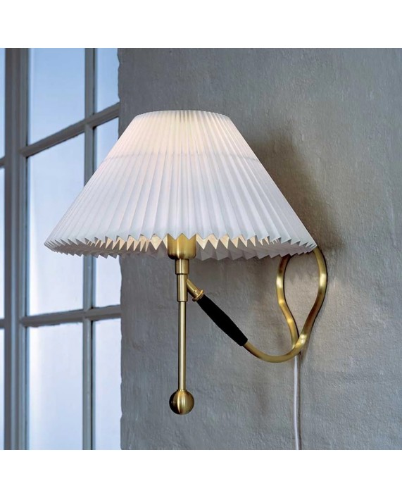 Le Klint Model 306 Table Lamp